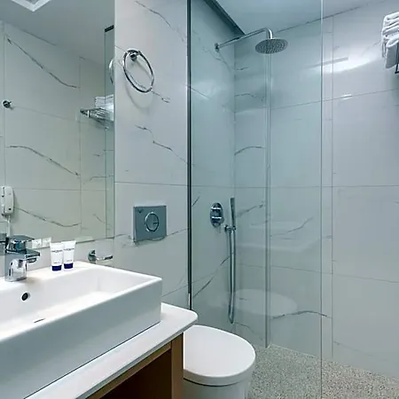 Oceanis Park Hotel