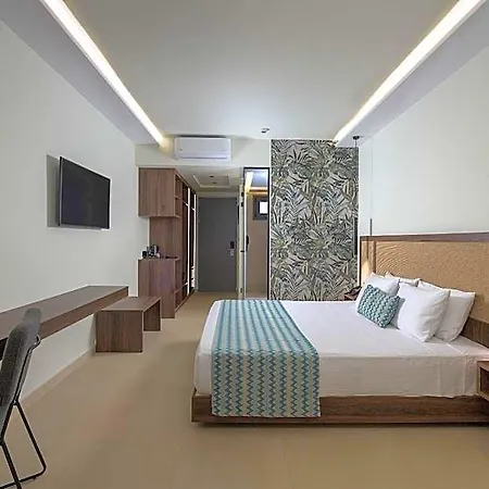 Oceanis Park Szálloda